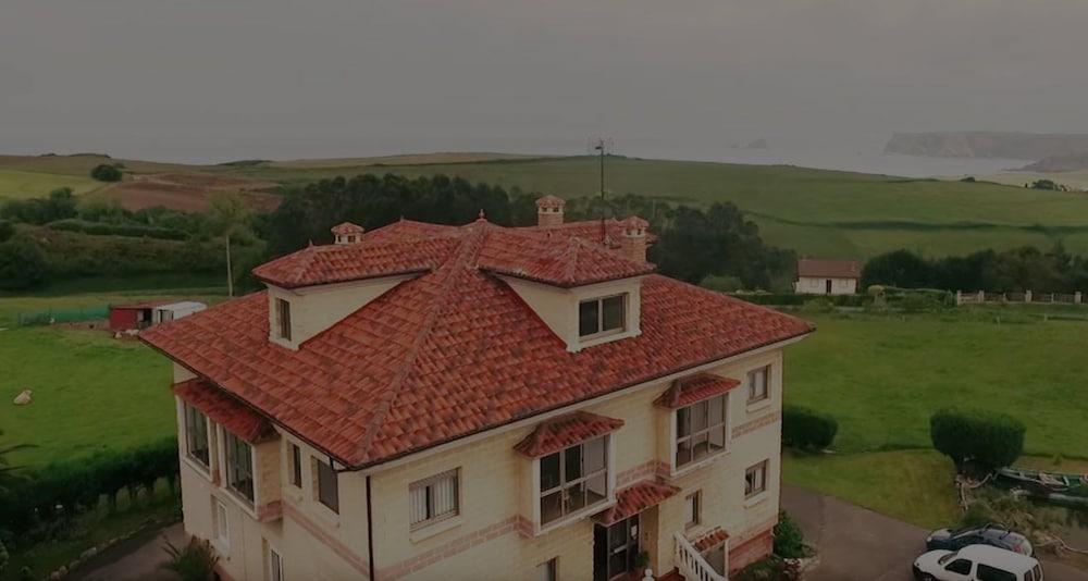 Apartamentos Mirapenas Gozon Bagian luar foto